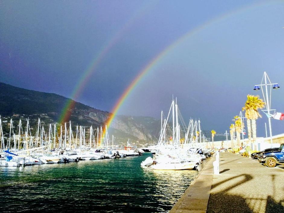 Menton deux pièces rue piétonne situation idéale Esterno foto